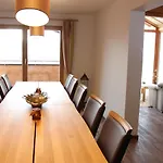 Апартаменти In/ski Out Berghof By Schladmingurlaub *