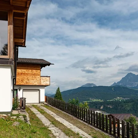 In/ski Out Berghof By Schladmingurlaub アパート *