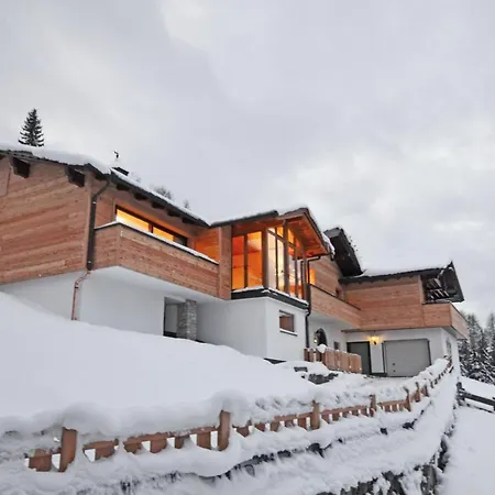 In/ski Out Berghof By Schladmingurlaub شقة